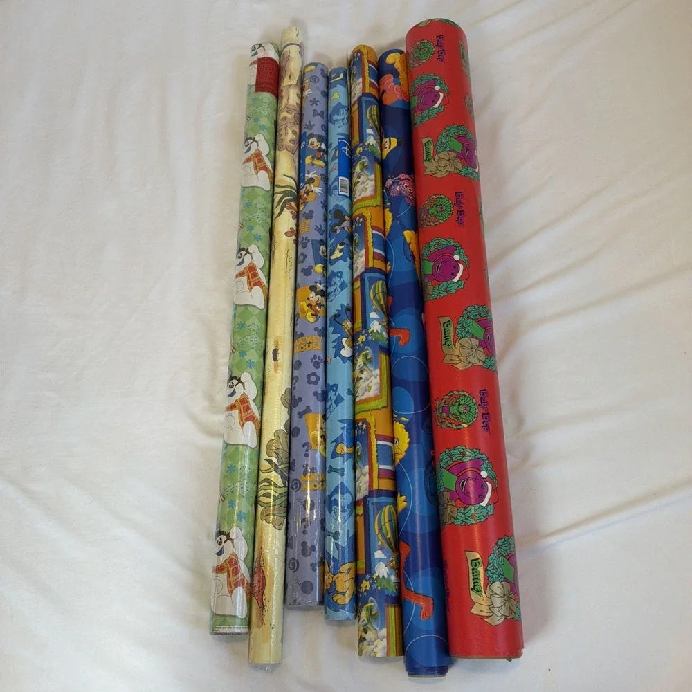 Vintage‎ Mickey Mouse Pluto Barney Sesame Street Frosty The Snowman And Others